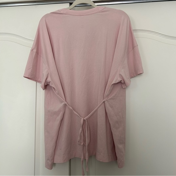 Lululemon Side Tie Waist V Neck T Shirt Pink Mist 10 - Picture 5 of 6
